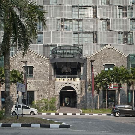 פטלין ג'איה Empire Damansara Residence Suites מראה חיצוני תמונה